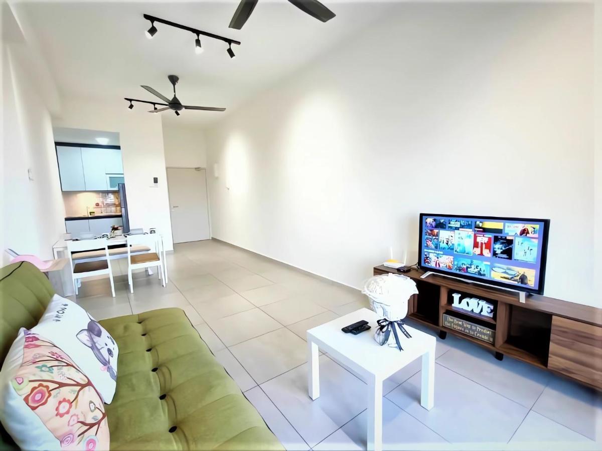 Quartz Paragon Suites Melaka By Ggm Dış mekan fotoğraf