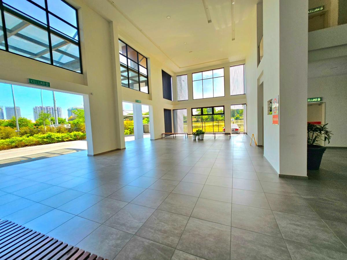 Quartz Paragon Suites Melaka By Ggm Dış mekan fotoğraf